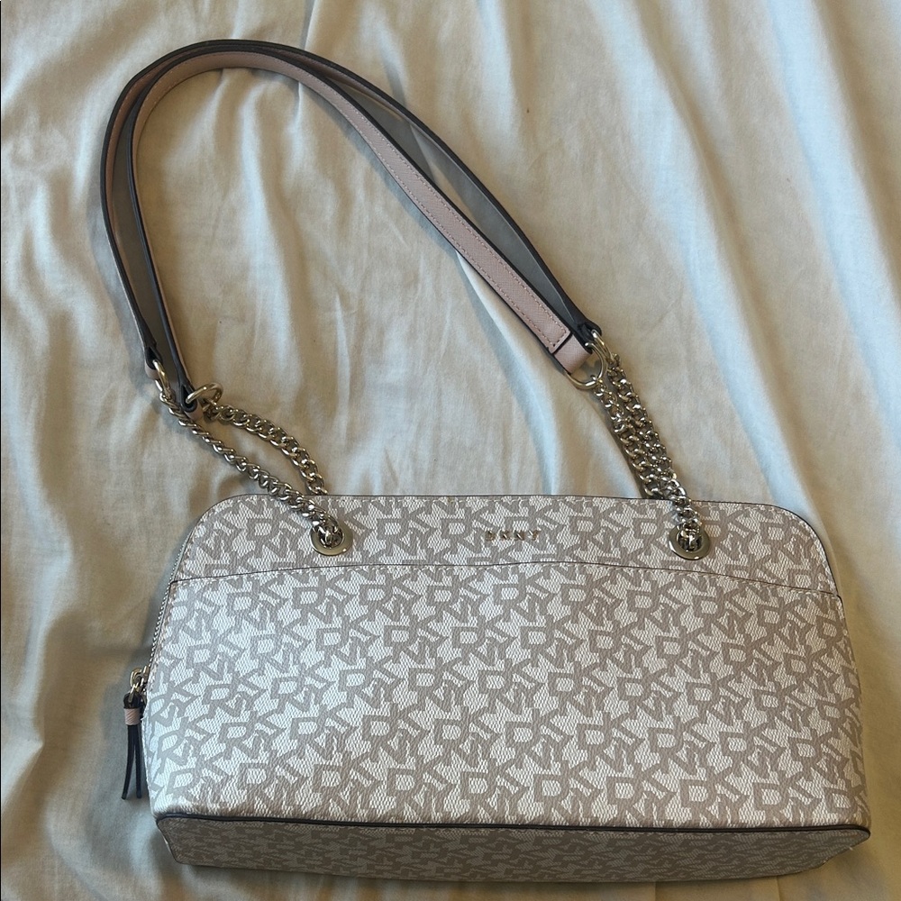 DKNY Cream and Gray Patterned Shoulder Bag